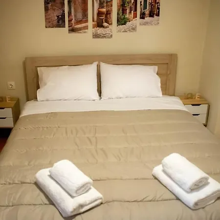 Deppy's Two-storey House Apartamento