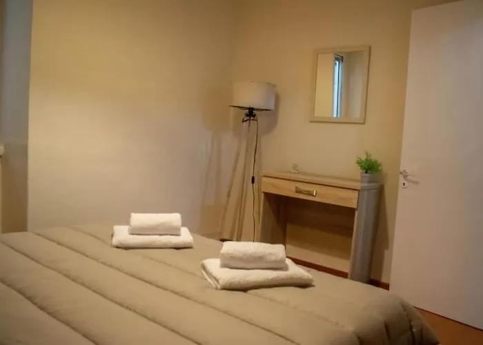 Deppy's Two-storey House Apartment