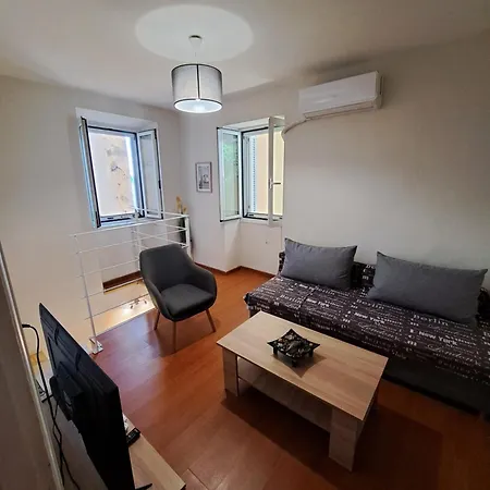 Deppy's Two-storey House Apartman Corfu (city)